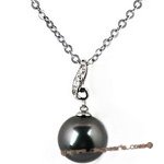 Dpp030 lustrous black Tahitian pearl & diamond pendant in 18K white gold