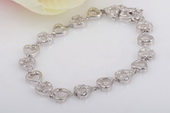 SSB037 Beautiful Sterling Silver Cubic Zirconia Heart Mom Bracelet
