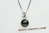 thpd057  Black Tahitian round Pearl Pendant with heart shape pendant