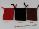 box023 100pcs 7mmx5mm velvet pouches in different color