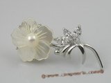 brooch004 Elegant white flower design freshwater pearl brooch with 18kgp mountting