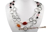 Gsn123 Trendy Red Agate and Faceted Crystal Hammered Long Link Necklace