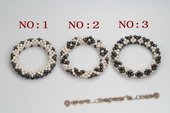 pbr378 Elegance 4-5mm White and Black Cultured Pearl Flexible Bracelet
