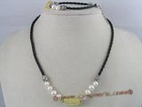 pnset036 7-8mm white potato pearls&Crystal necklace and bracelets set