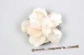 Shc027 Stylish Blooming Flower Shell 3 Rows Push In Clasp