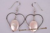 spe154 Pierced dangle earrings dropping coin pearl from heart mountting