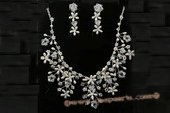 wn012 charming bridal & wedding pearl and crystal necklace earrings set