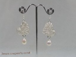 valentine's pearl and heart earrings